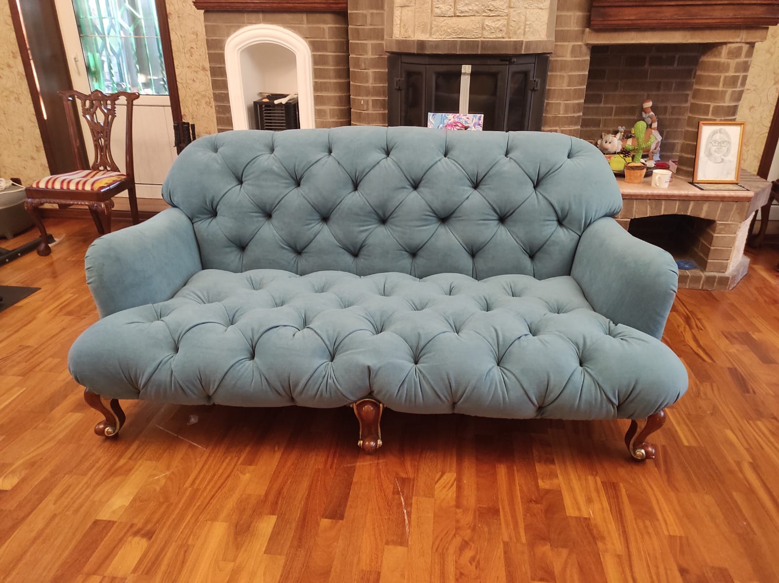 Перетяжка дивана. Академическая